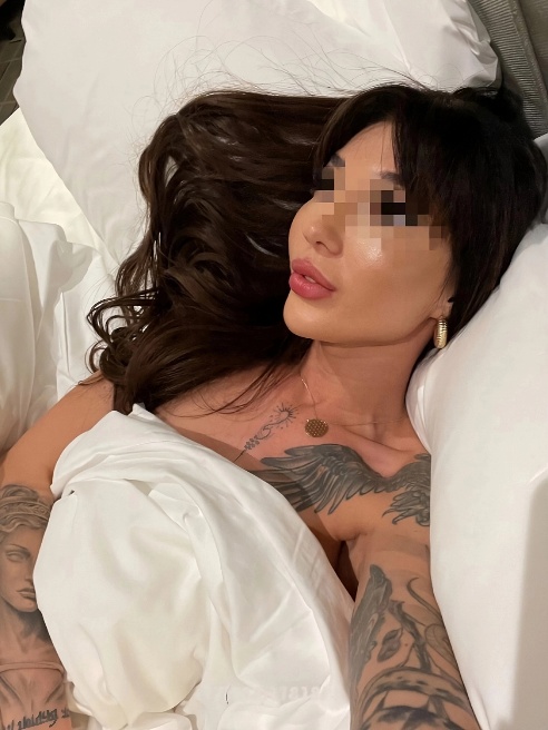 Привет милый 🔥🔥🔥

Если ты увидел меня, значит тебе сегодня очень повезло😍

Я ухоженная зеленоглазая татарочка с

идеальными манерами,...