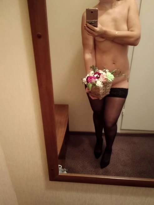 Дорогие мужчинки!
Ждууууу мои сладенькие Вас в гости
💋💋🥰
.Страстная и опытная девушка. Обожаю секс во всех его проявлениях.... Дорогие мужчинки!
Ждууууу мои сладенькие Вас в гости
💋💋🥰
.Страстная и опытная девушка. Обожаю секс во всех его проявлениях....