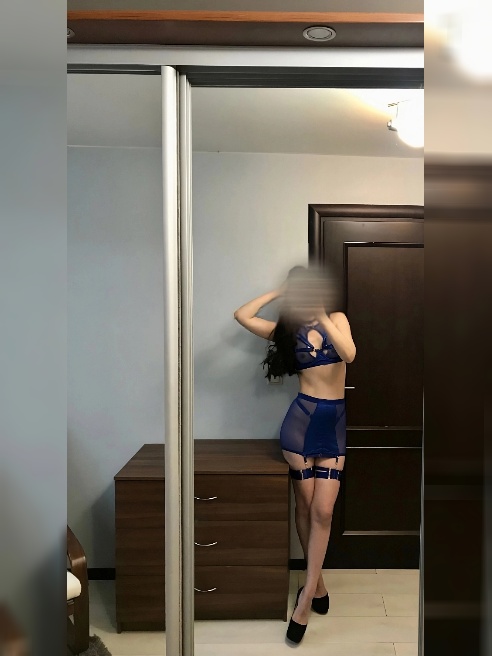 😘Я высокая брюнетка со спортивной фигурой! Упругая попка,тонкая талия,плавные изящные изгибы тела и мои яблочки с чувствительными сосочка...