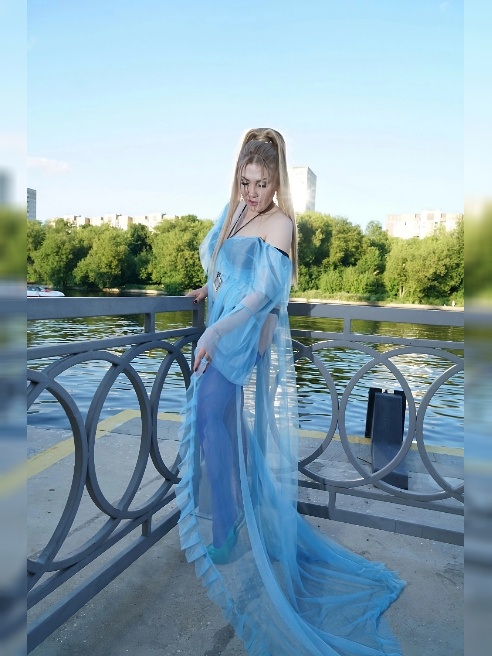 ИНДИвидуально!!!!!!  Приеду в гости или отель, сама за рулем (Москва, выезд в МО и другие области, а также за границу,- по договоренности...