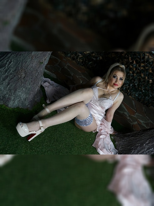 ИНДИвидуально!!!!!!  Приеду в гости или отель, сама за рулем (Москва, выезд в МО и другие области, а также за границу,- по договоренности...