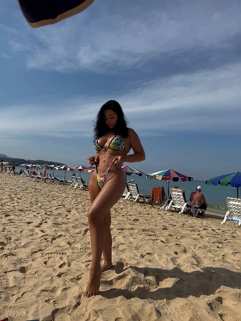 Лёгкая на подъем 🥰

Веселая, спортивная,поддержу любой разговор ! ❤ Соответствую на 💯 своим фото.Без тату,вся натуральная,без животных....