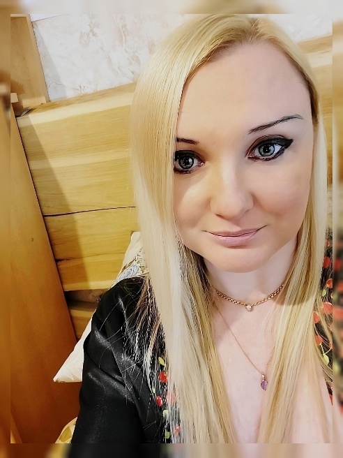 Свиду скромница, зато в интиме без комплексов!!)) Наура делаю горловой мбр, овр, своя стоящая Грудь 4 рррр!!))🔥🔥🔥🔥

Рост170 гр4, 37лет  м...
