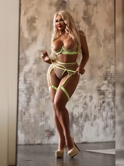 🔞Nastya_tasty🔞

Моя главная цель 🎯 обеспечить твое удовольствие. 😈В нашей атмосфере ты будешь чувствовать себя желанным 🧞и удовлетворенн...