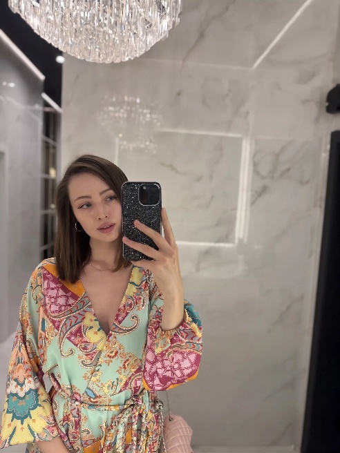 Осторожно! Можно влюбиться! 

Доброго времени суток, прекрасный мужчина 💋

Есть 7 чудес света,  я - номер 8✨

Меня зовут Алеся :)

Всегда...
