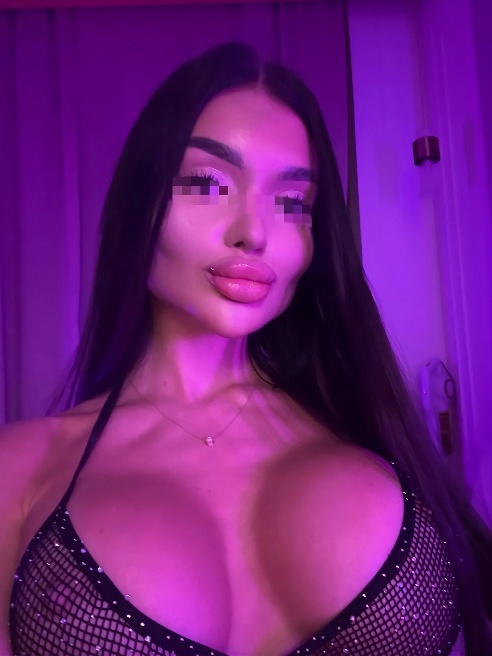 Insta-девочка❤ Мега-ухоженная от головы до кончиков пальцев 💥 Страстная и темпераментная 💋

Люблю встречи от 2-х часов-формат роскошного...