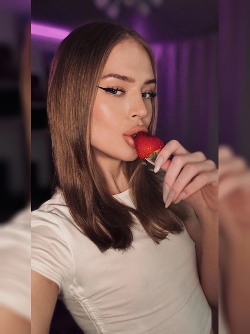 Я думаю, мы сможем поладить с тобой! Люблю красивый секс, в особенности анальный.



 

Мои параметры: 80/63/94

