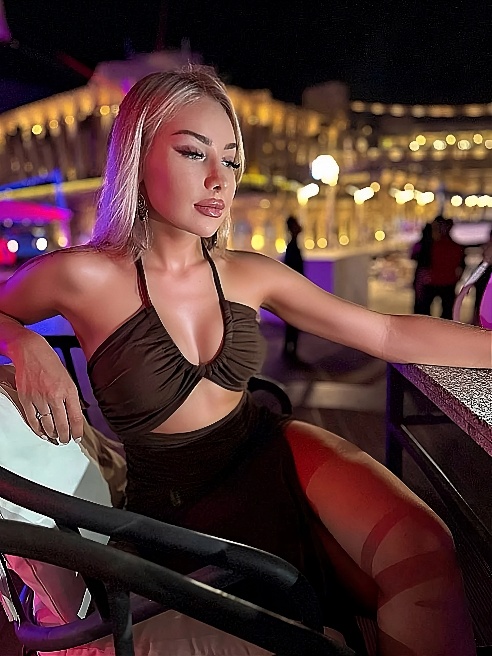 Всегда рада новым знакомствам ☺ встречу с улыбкой и в хорошем настроении 💃🏼💃🏼💃🏼 если не ответила на звонок 📞 пиши на ватс ап, обязате...