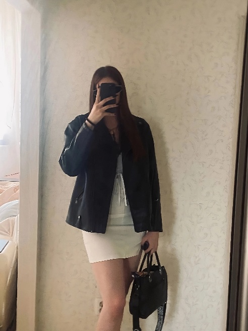 Молодая, страстная шатенка 💋очень жду приятных мужчин в своих объятиях, для получения незабываемых ощущений 😈❤❤❤

Жду твоего звонка 😘😘

Ф...