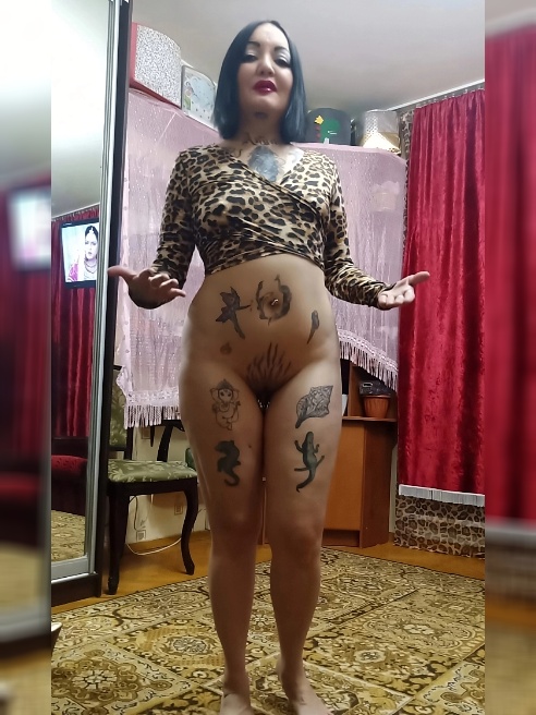 Важно , читай анкету внимательно ,прежде ,чем беспокоить !Татуированная и пирсингованная ,ухоженная брюнетка ,горячая и сексуальная ! Все... Важно , читай анкету внимательно ,прежде ,чем беспокоить !Татуированная и пирсингованная ,ухоженная брюнетка ,горячая и сексуальная ! Все...