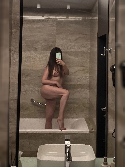 Есть экспресс в авто ❤

Индивидуально 💜.

Фотографии мои. 

Отвечаю на сообщения в WhatsApp. 

Если не ответила на сообщение, значит заня...