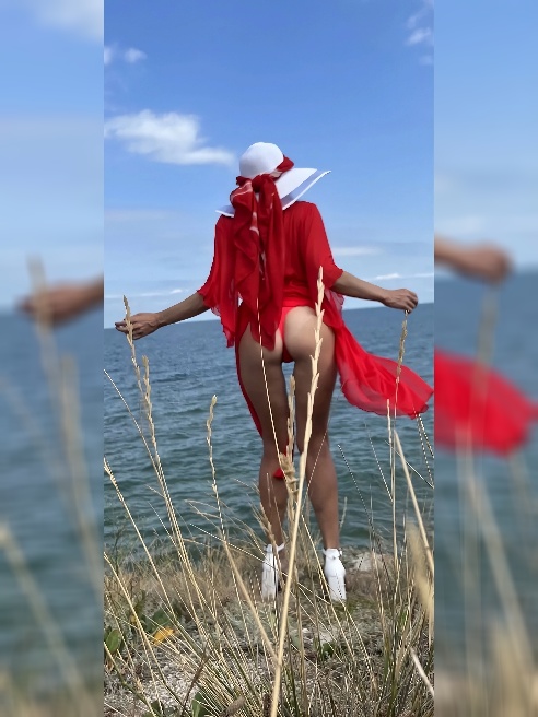 Страстная сексуальная кошечка, горяча от природы..

Я буду с Тобой нежной и ласковой, игривой и развратной..

Я Свитч..

Фото без ретуши....