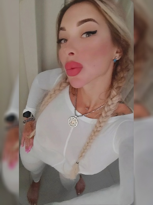 Профессиональный массажист , люблю секс релакс обеспечен на 100% 🥰🌹 приезжай ко мне и почувствуешь себя богом станцую на шесте дам трахну...
