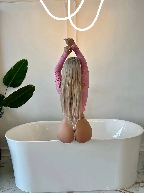 🌟 Индивидуально! +7 995 895‑12‑35 

Здравствуйте дорогие мужчины! Я Мила 💋

МОЛОДЕНЬКАЯ БЛОНДИ 💖💖💖 

🍭 Дюймовочка- МАЛЫШКА 🍭.    С пре...