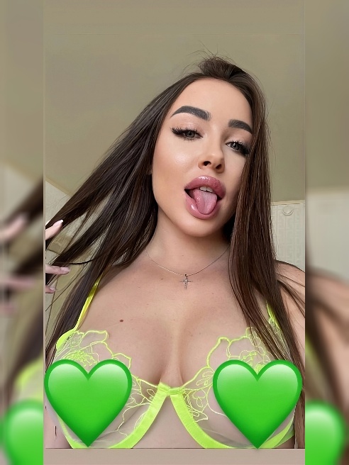 Я самая яркая, сладкая и страстная девочка этого сайта🍓

Я Буду твоим восхищением и любовью🍒

Я влюблю в себя даже самого заядлого люби...