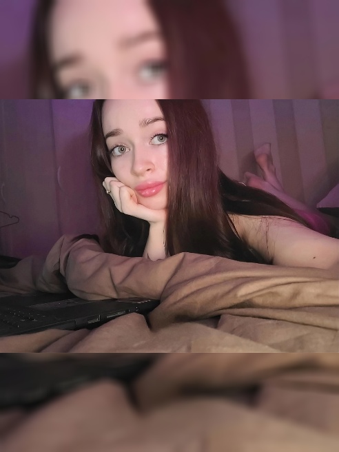 Я — Юнона, блондинка, чьи формы сводят с ума 🧡 У меня натуральная грудь четвёртого размера, стройные ножки и гибкое тело, которое любит в...