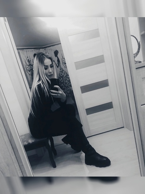 ♥♥♥♥♥♥На фото точно я! Мне не интересно, чтоб вы приходили и уходили. Поэтому я не ставлю чужие  фото )

Жду в гости.... НЕ САЛОН!Есть э...