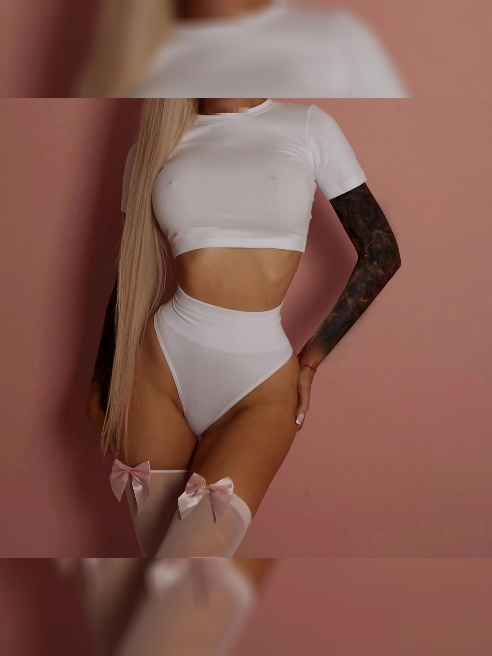 Шикарная жопастая блонди ждет тебя 💦НА ЗВОНКИ НЕ ОТВЕЧАЮ❌

 всегда на связи, даже если анкета выключена, пиши в вотсап или тг @vanessavi...