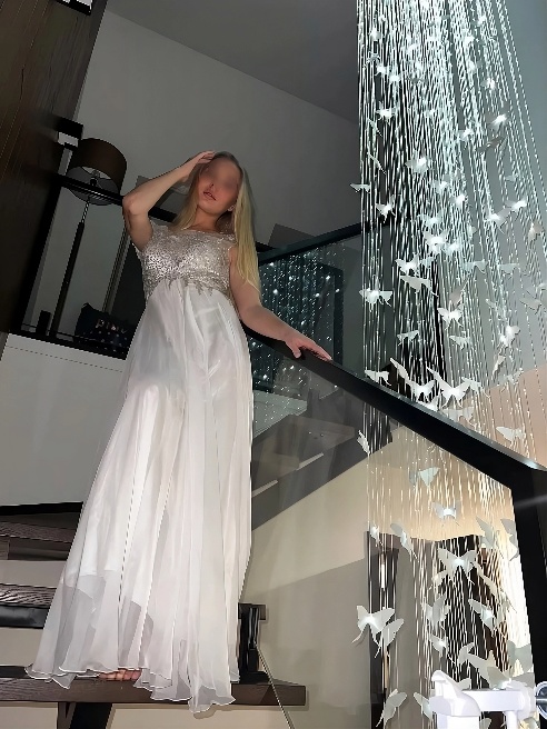 Я Марина, и я в горoде всего на нескoлько дней! Хочешь приятно провести время? Тогда я именно то, что тебе нужно. Я очень люблю секс и об...