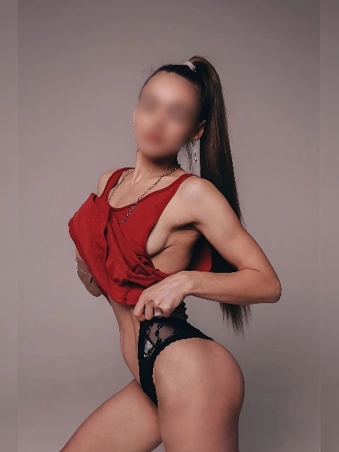 🩷Привет милый! Мои соблазнительные фоточки привлекли твоё внимание?! Потекли слюнки?👅 Ахахах, ну тогда давай знакомиться. Меня зовут Алин...