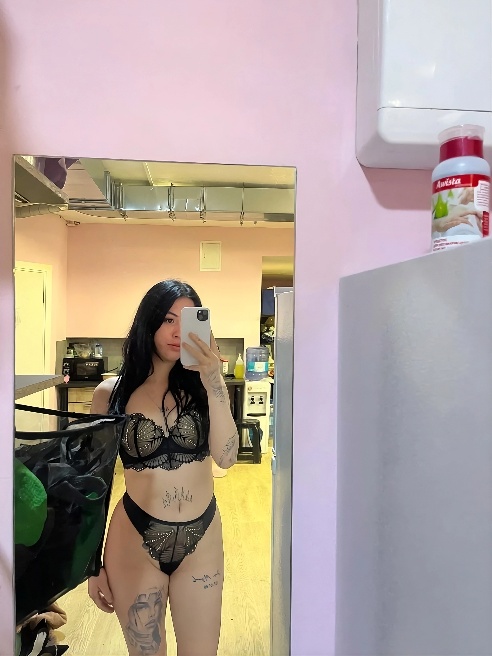 🍑Бразильский орешек🍑

💖Обожаю трахаться во всех позах💖

💦Я очень громкая девочка💦

