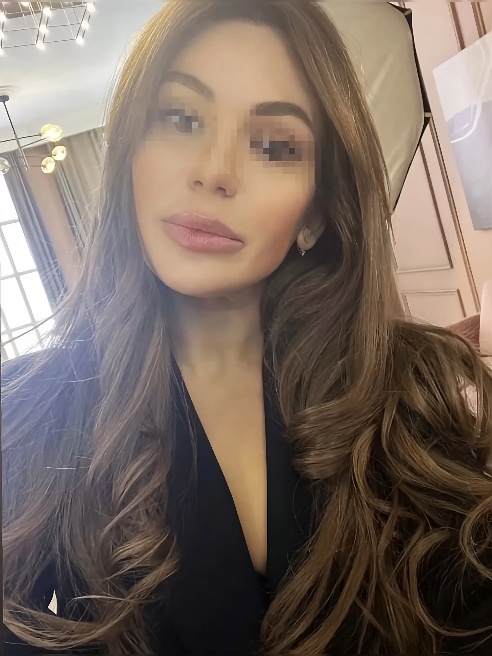 Милый , привет 💋Меня  зовут Виктория  и я приглашаю тебя познакомится ,как можно ближе🔥 …. Наша встреча будет , как глоток свежего воздух...