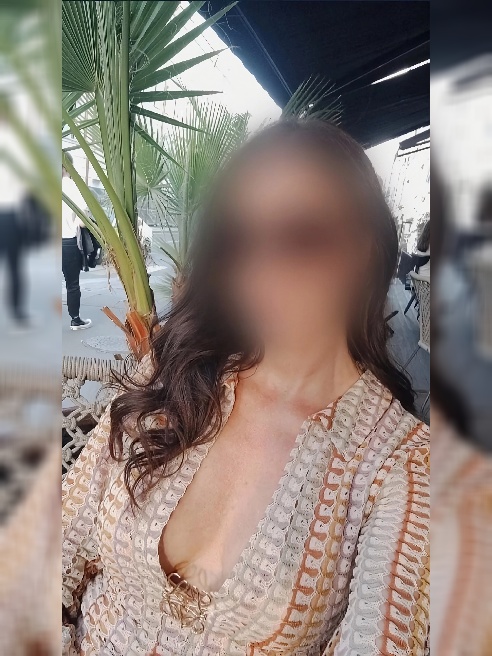 Мои руки будут плавно скользить по твоей коже, подогревая желание💋💖. Затем я нежно опущусь вниз, чтобы сделать тебе невероятно чувственны...