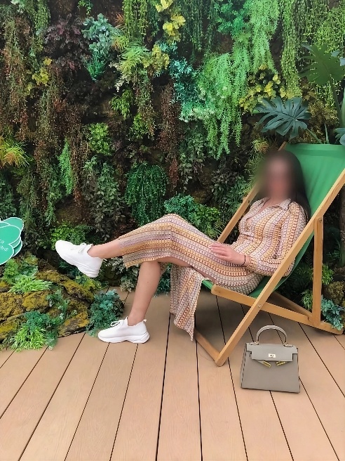 Мои руки будут плавно скользить по твоей коже, подогревая желание💋💖. Затем я нежно опущусь вниз, чтобы сделать тебе невероятно чувственны...