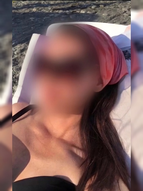 Мои руки будут плавно скользить по твоей коже, подогревая желание💋💖. Затем я нежно опущусь вниз, чтобы сделать тебе невероятно чувственны...