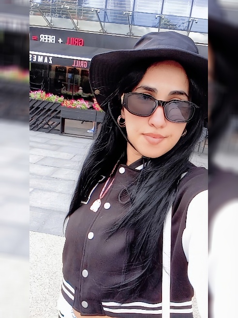 💋 Нежная маленькая девочка приглашает к себе не только в гости в квартиру но в гости в свою киску и попку! Приезжай скорей и попробуй мен...