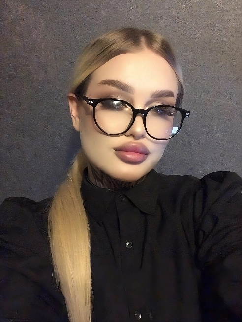 Очень горяча и покладиста, в сексе тигрица, ненасытна ☺️

но могу быть и нежной кошечкой )

наша встреча тебе запомниться надолго 💦🔥...