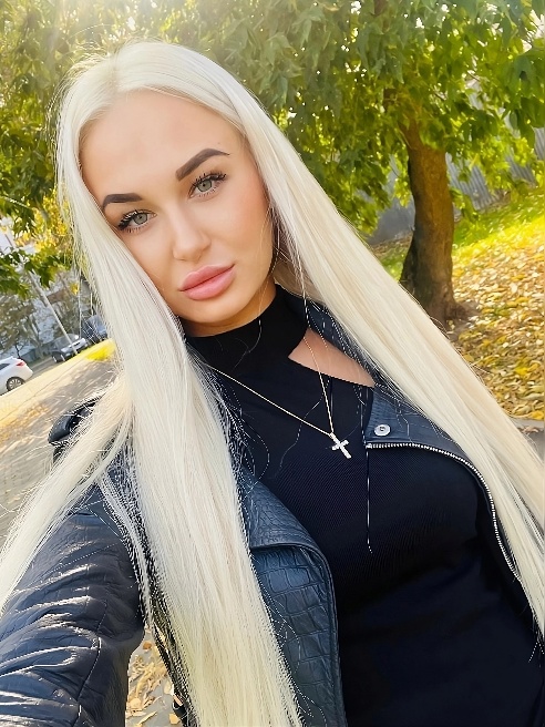 Сегодня я жажду страстного секса и хочу, чтобы ты взял меня, исполнив все мои самые смелые фантазии.💋💋
Прекрасная и страстная, я здесь... Сегодня я жажду страстного секса и хочу, чтобы ты взял меня, исполнив все мои самые смелые фантазии.💋💋
Прекрасная и страстная, я здесь...