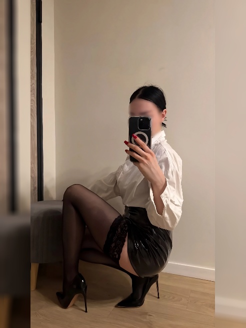 НАСЛАЖДАЮСЬ ПРОЦЕССОМ🖤

Совсем недавно в этой сфере 😻

Жду встречи для взаимных ласк и страстного секса.

Ты уйдёшь от меня заряженным на...
