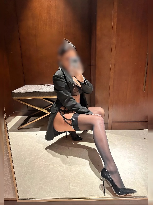 Окуну тебя в мир райского наслаждения 😈
Встреча со мной вернет тебя к новым свершениям Окуну тебя в мир райского наслаждения 😈
Встреча со мной вернет тебя к новым свершениям