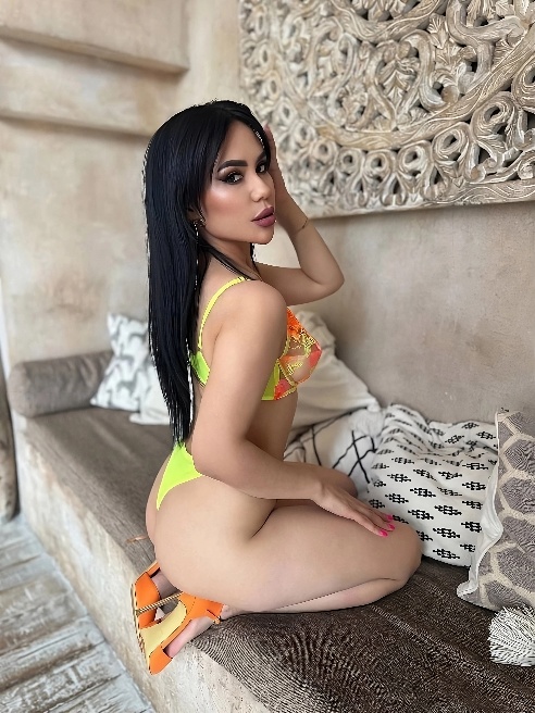 Я так сильно хочу тебя, что это сводит меня с ума. 🔥👅 Мои горячие поцелуи и смелые прикосновения будут доводить тебя до предела. Я буду д...