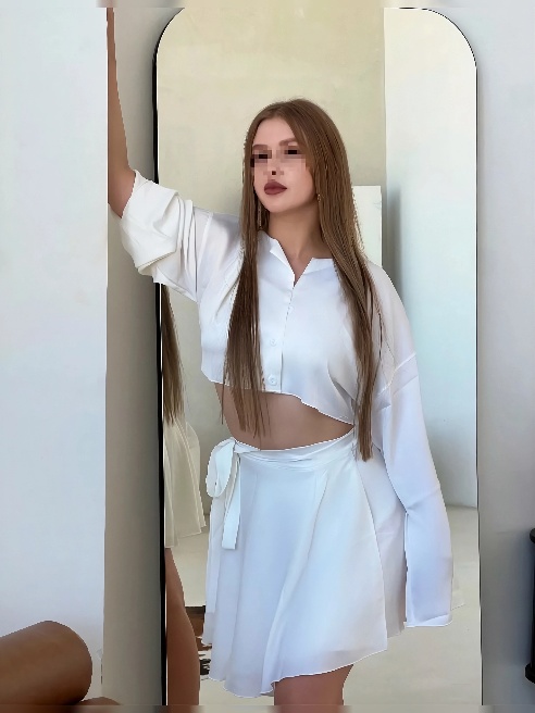 Привет, мой друг! ❤

Приглашаю тебя на свидание! 🍓

Я очень хрупкая, нежная и милая девушка!🙈 похожа на миниатюрную куколку 😋

Встречаюсь...