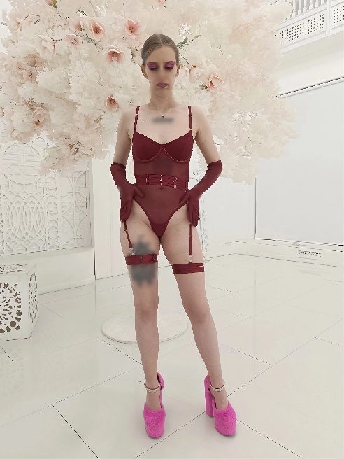 👑🤍👑🤍👑🤍👑🤍👑🤍👑

Ласковая и миловидная девушка, могу побыть любой вашей фантазией, в том числе и Госпожой! Постоянно думаю о пошлом. ❤‍🔥