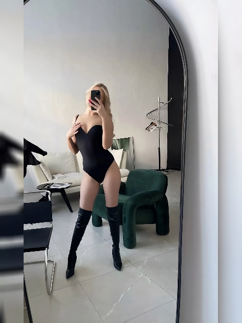 Приветствую 😘  +7 915 252‑29‑90

индивидуально 💯



Не пишу и не перезваниваю первая,



нежная, ласковая девочка ждет твоего звонка

Люб...