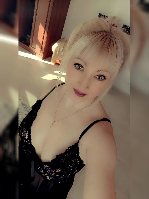 ЗВОНИ +7(909)-372-16-91✅
❤️Ласковая, милая, с красивой фигурой и лицом.❤️
Приглашу к себе в уютные апартаменты или приеду к вам. В... ЗВОНИ +7(909)-372-16-91✅
❤️Ласковая, милая, с красивой фигурой и лицом.❤️
Приглашу к себе в уютные апартаменты или приеду к вам. В...