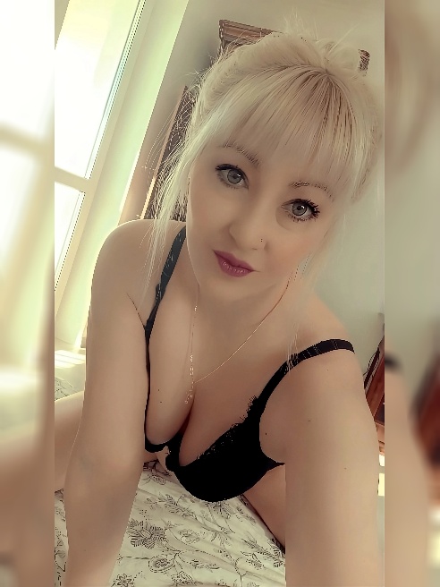 ЗВОНИ +7(909)-372-16-91✅
❤️Ласковая, милая, с красивой фигурой и лицом.❤️
Приглашу к себе в уютные апартаменты или приеду к вам. В... ЗВОНИ +7(909)-372-16-91✅
❤️Ласковая, милая, с красивой фигурой и лицом.❤️
Приглашу к себе в уютные апартаменты или приеду к вам. В...