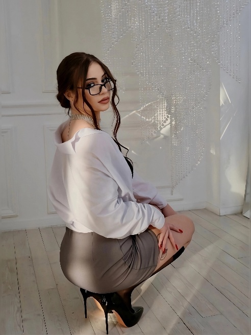 Хрупкая, маленькая шатеночка, ждёт тебя для прекрасного время провождения 🤍🌸🧚🏻‍♂️



Я милая, юная, миниатюрная, спортивная подтянутая...