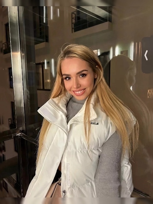 Привет💝Жду в гости самых сильных и смелых💟 Приятное времяпровождение гарантирую, со мной уютно и тепло💋 Я готова подарить свою ласку и те...