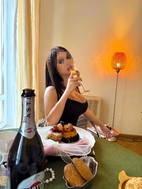 💋Молодая студенточка престижного Московского ВУЗа с нежной, бархатной кожей, со сладкими сочными губками! Всем этим ты можешь обладать уж...