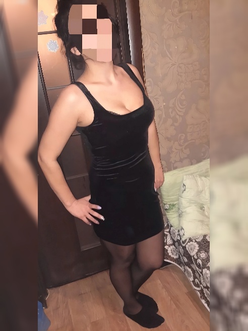 Встречаюсь с желанием и хорошим настроением. Секс люблю в разнообразных позах, голова не болит.

В квартире чисто и уютно, одна. Не салон...