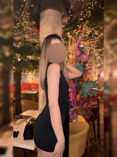 Красивая девушка ожидает своего принца😍 хочу провести незабываемое время😘