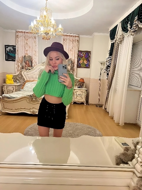 Привет дорогой!



Я – Лола Тейлор.❤❤❤🥰 Та самая, на которую много лет ты мог только смотреть. Сегодня вечером ты можешь прикоснуться к р...