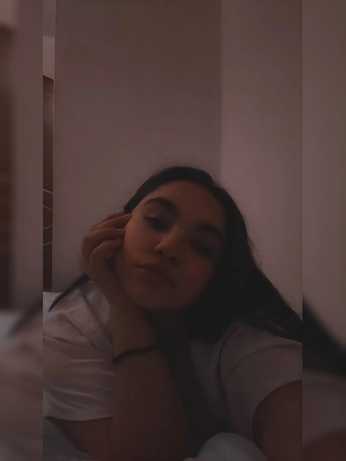Привет, сладкий😚

Меня зовут Кристина, малышка с 4 размером и сочной задницей🍑🍑🍑Я уже рада что ты поситил мою анкетку, надеюсь на нашу вс...