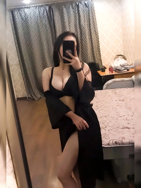 💋Секси малышка к твоим услугам! Люблю секс, люблю кончать, обожаю когда ты кончаешь мне на грудь, на лицо... Приглашаю в гости приличного...