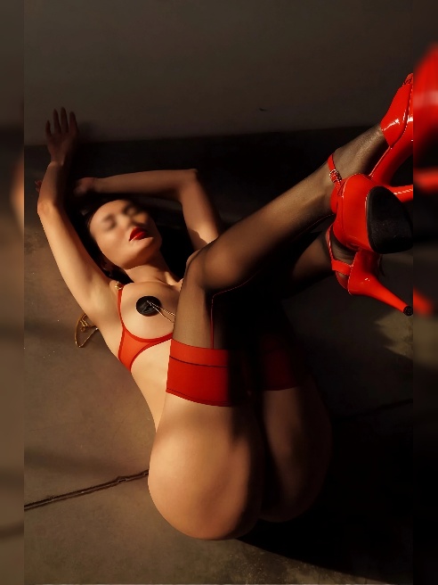 АЛСУ ГОЛД, МИСС РОССИИ И МИСС МОСКВЫ 2021👑 НЕНАСЫТНАЯ ФУРИЯ В ПОСТЕЛИ 🔥🔞
Приветик, мой милый 💋!
Меня зовут Алсу Голд, я Мисс Росс... АЛСУ ГОЛД, МИСС РОССИИ И МИСС МОСКВЫ 2021👑 НЕНАСЫТНАЯ ФУРИЯ В ПОСТЕЛИ 🔥🔞
Приветик, мой милый 💋!
Меня зовут Алсу Голд, я Мисс Росс...