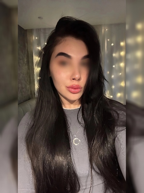 Меня зовут Мирабелла)

💕 Темпераментна, очаровательна, опытна, без комплексов и короны на голове

Обожаю мужчин, щедрых, ухоженных, веж...